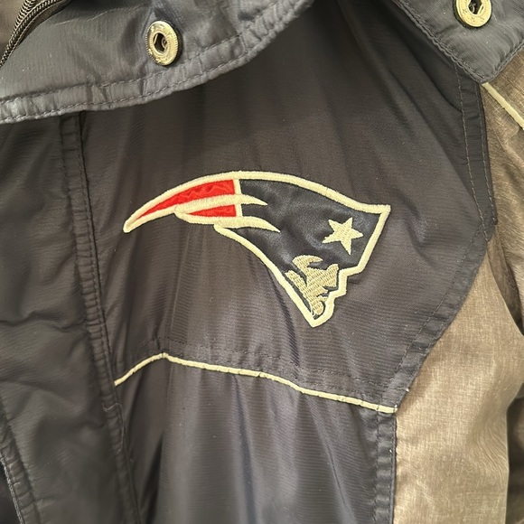 New England Patriots Jacket Size S - Picture 2 of 9